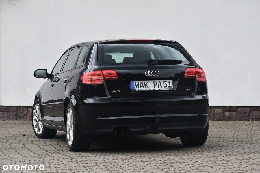 Audi A3 Sportback 2.0 TDI DPF Attraction - 10