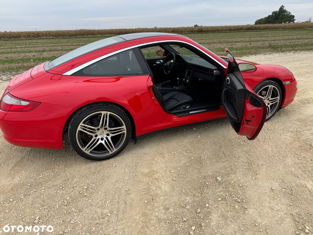 Porsche 911 - 24