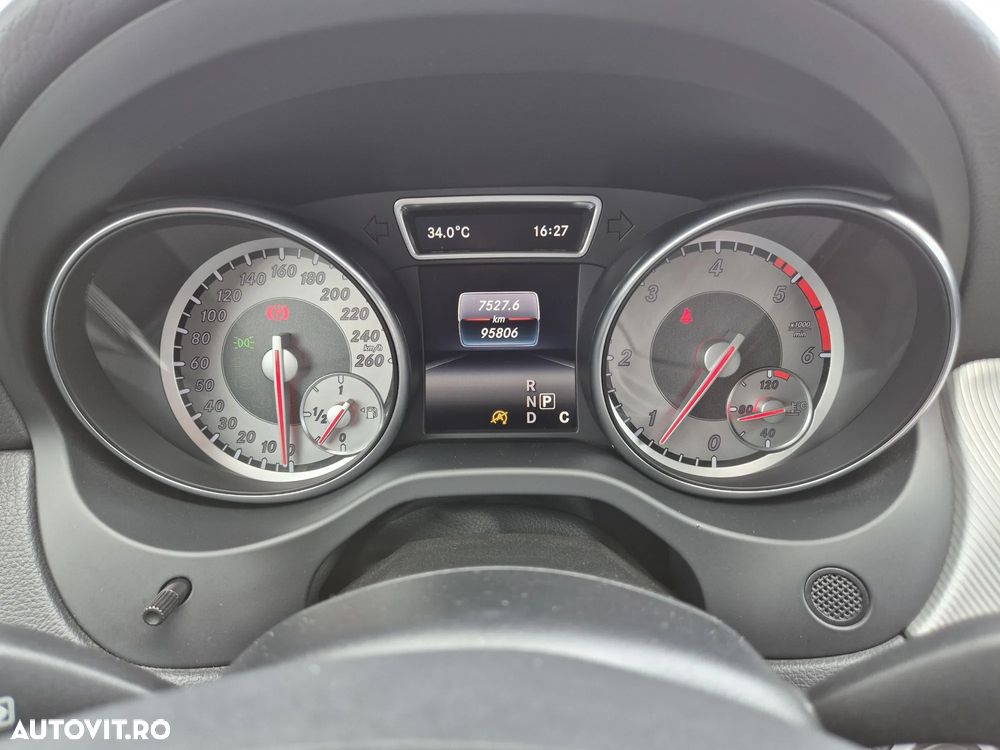 Mercedes-Benz CLA 220 d Aut. - 17