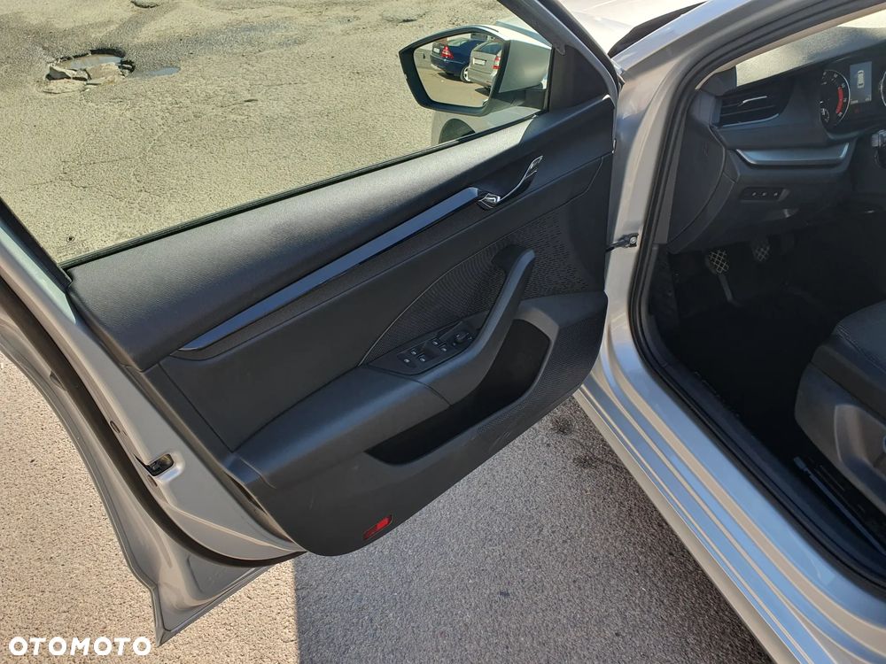 Skoda Octavia 1.0 TSI Ambition - 11