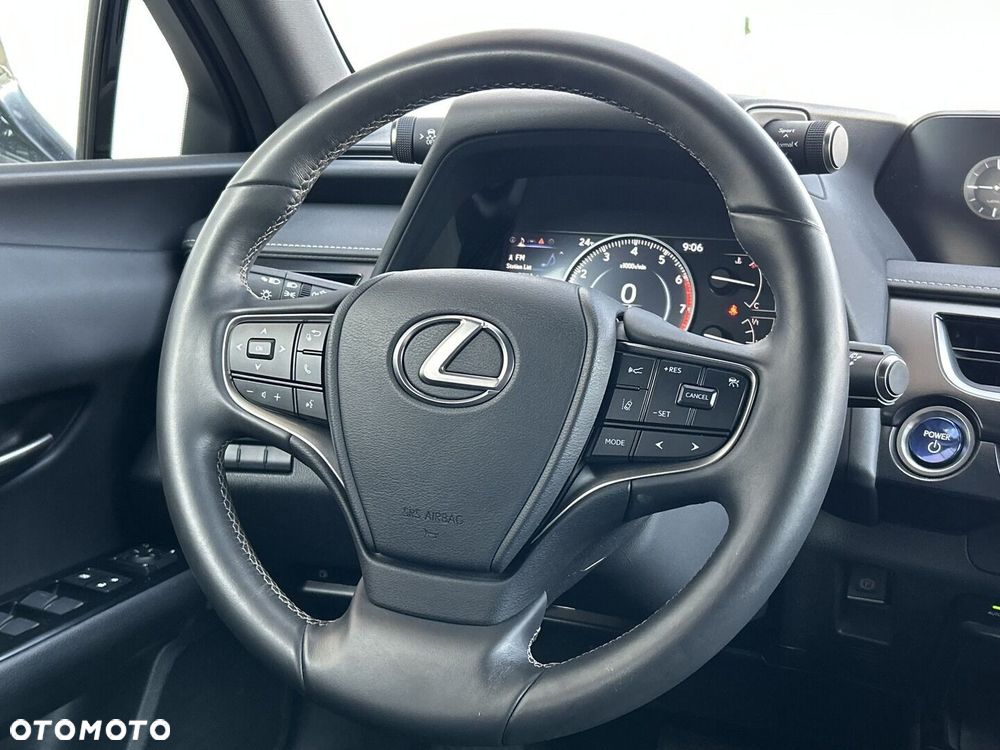 Lexus UX 250h GPF F Impression 2WD - 13