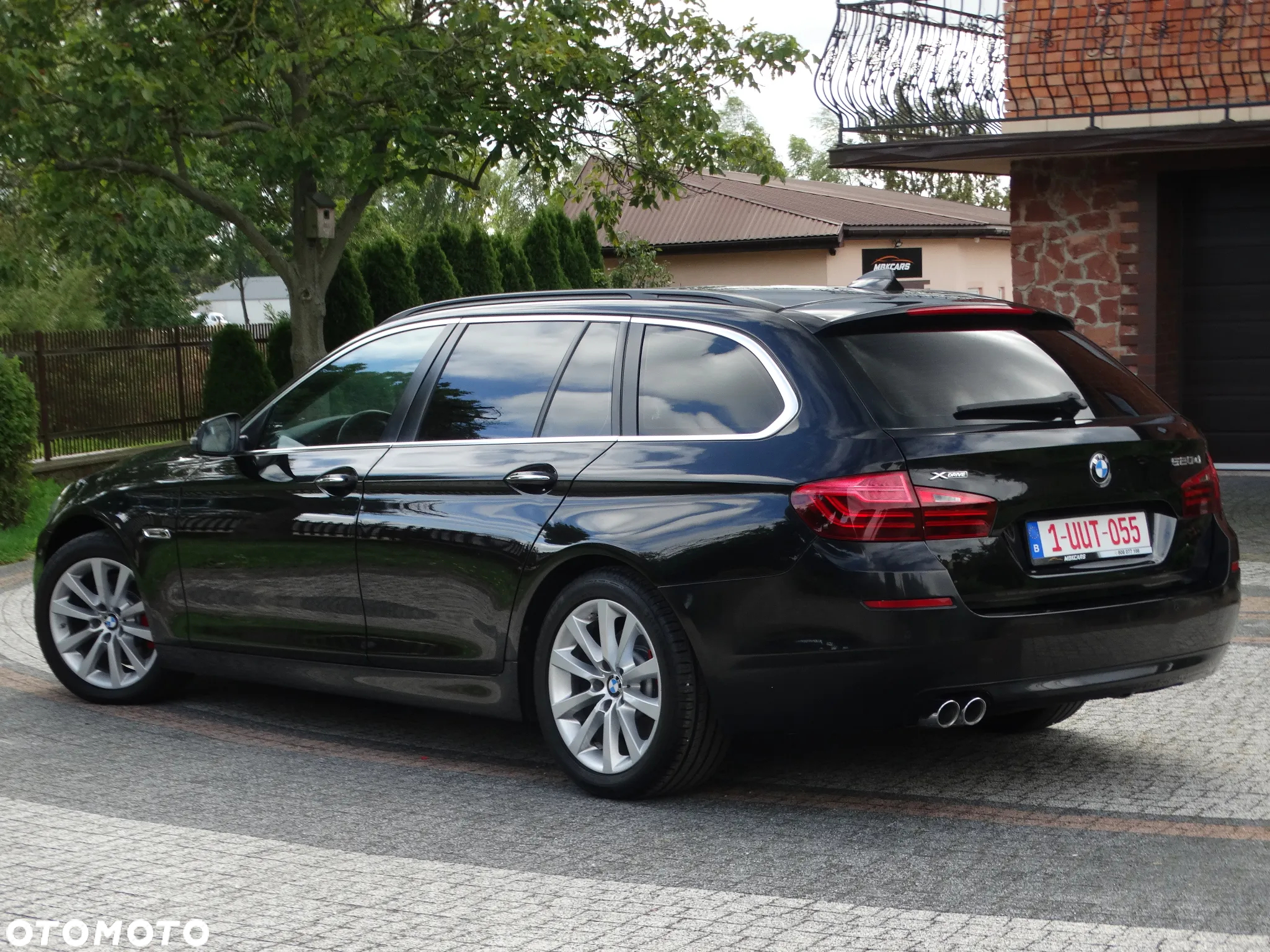 BMW Seria 5 520d xDrive Touring Luxury Line - 9