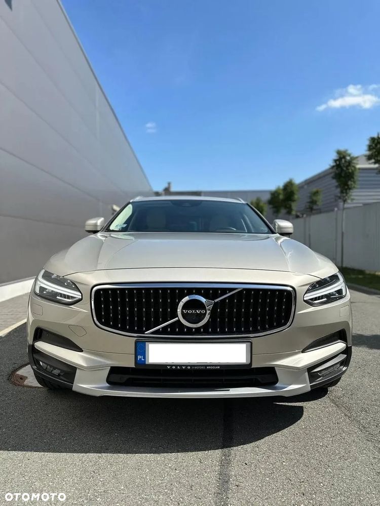 Volvo V90 - 13