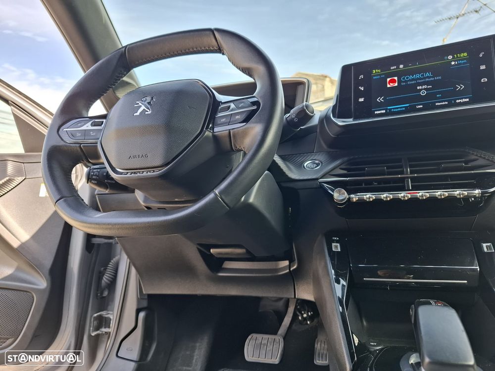 Peugeot e-208 50 kWh Allure Pack - 21