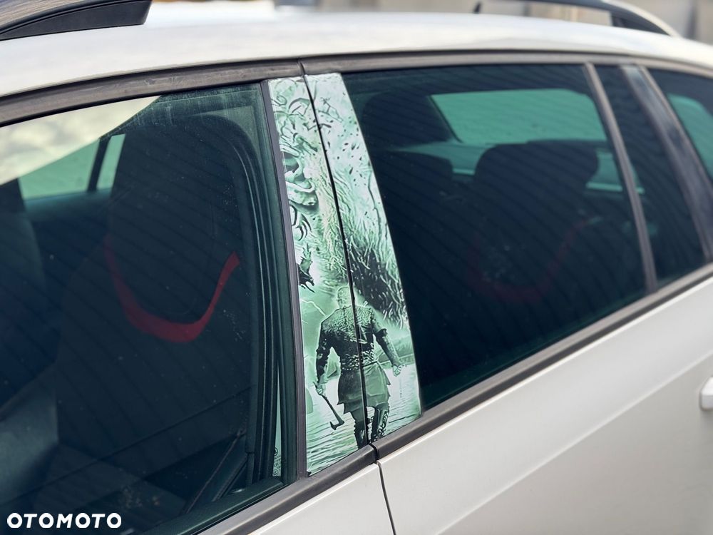 Skoda Octavia Combi 2.0 TDI RS - 18