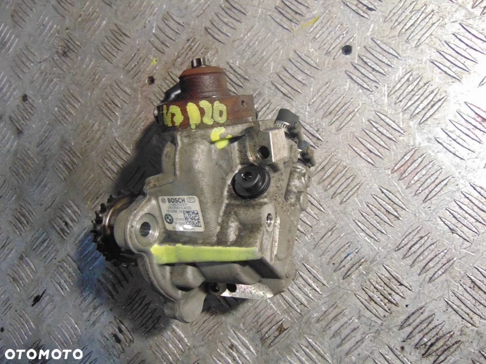 Pompa wtryskowa BMW E90 E60 N47D20C cena sztuka 0445010517 - 3