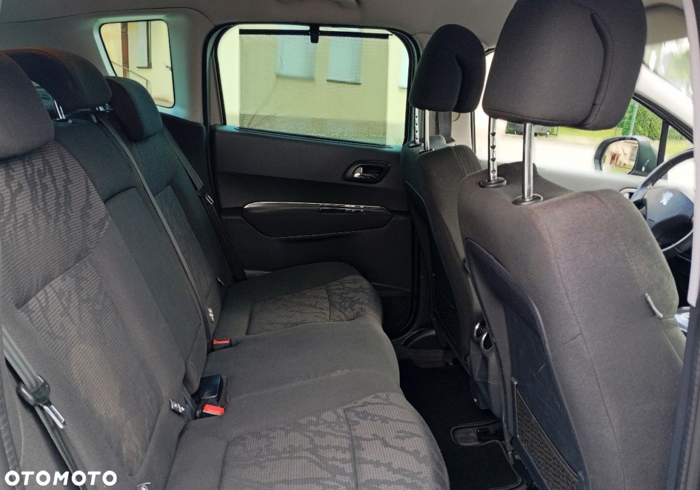 Peugeot 3008 - 16