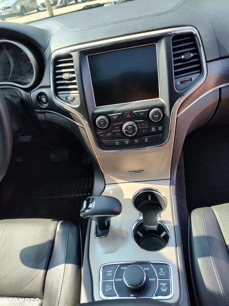Jeep Grand Cherokee 3.0 CRD Summit - 17