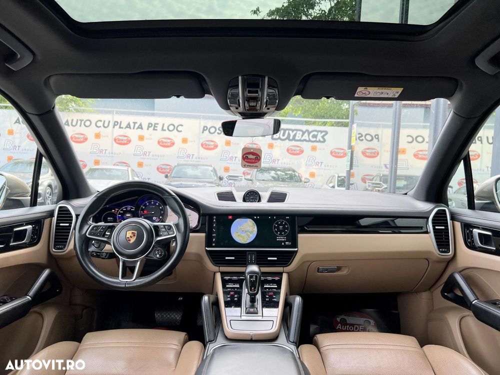 Porsche Cayenne - 6