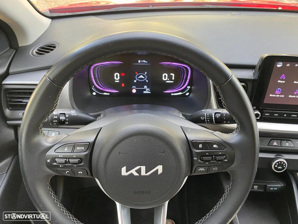 Kia Stonic 1.2 MPi Dynamic - 17