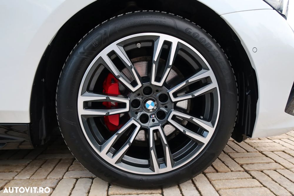 BMW Seria 5 520i Aut. M Sport Edition - 30
