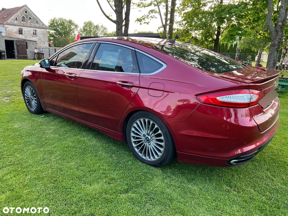 Ford Fusion 2.0 EcoBoost Titanium - 3
