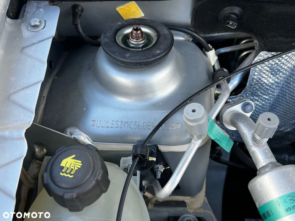 Dacia Sandero SCe 75 Laureate - 13