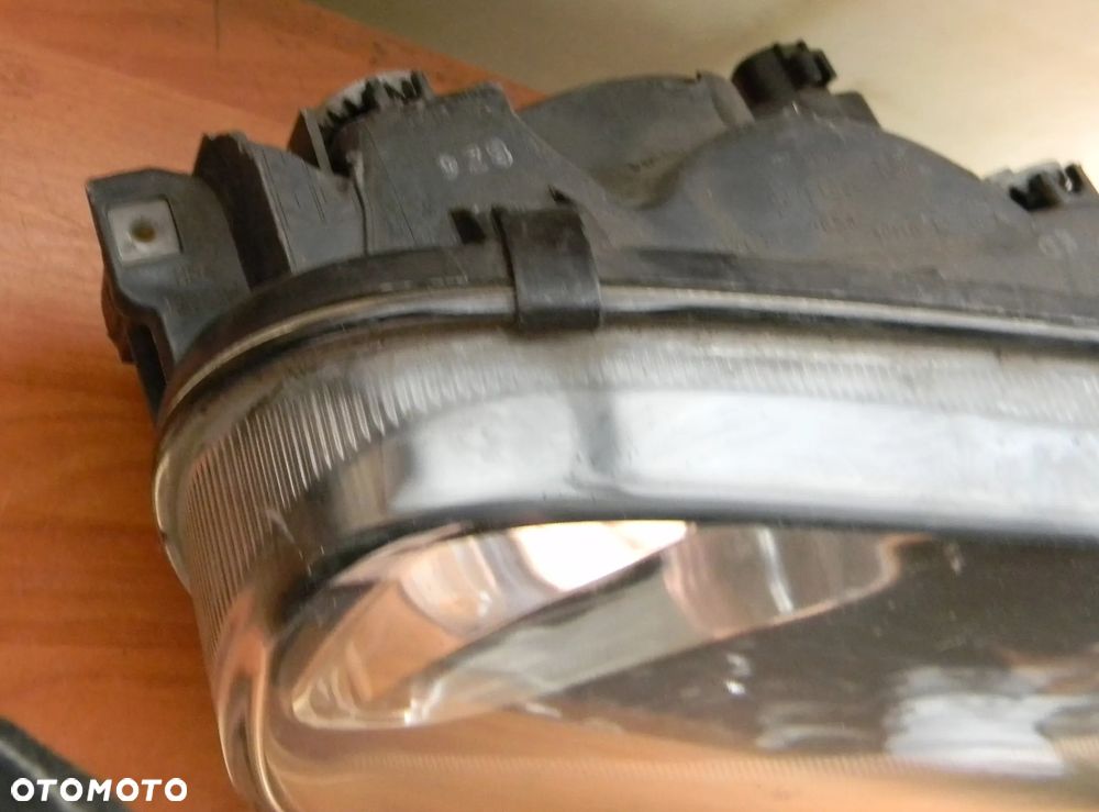 lampa prawa przód TOYOTA COROLLA E11 LIFT EUROPA - 2