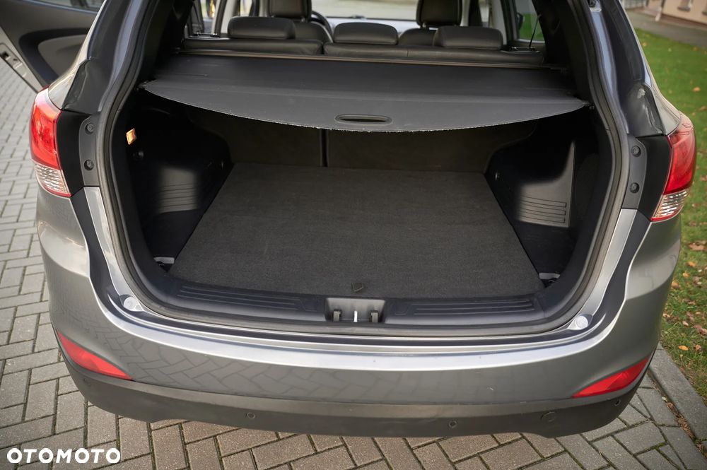 Hyundai ix35 2.0 CRDi 4WD Automatik Premium - 38