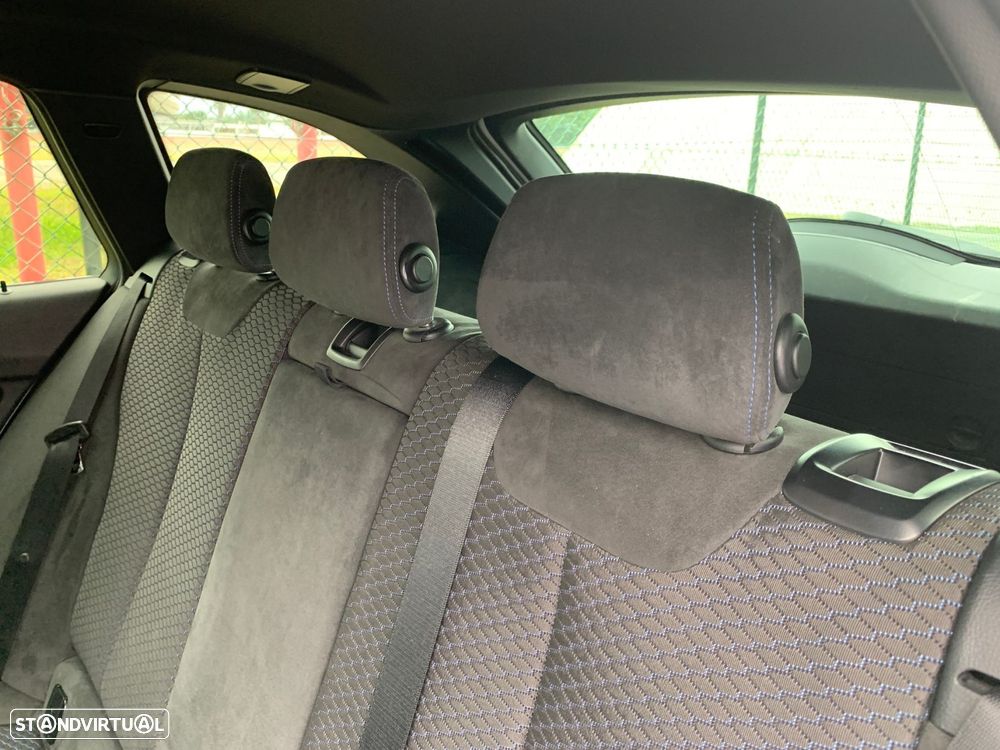 BMW 320 d Auto Pack M - 14