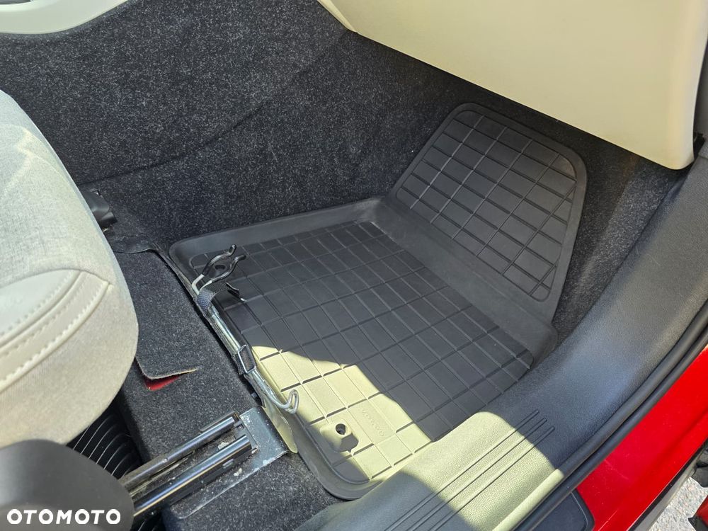 Volvo XC 40 T3 Momentum - 6