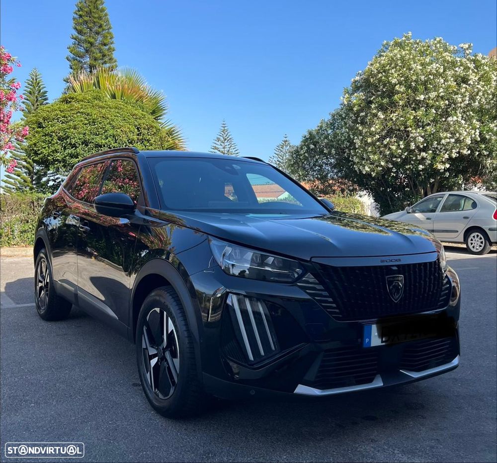 Peugeot 2008 PureTech 130 EAT8 GT - 8