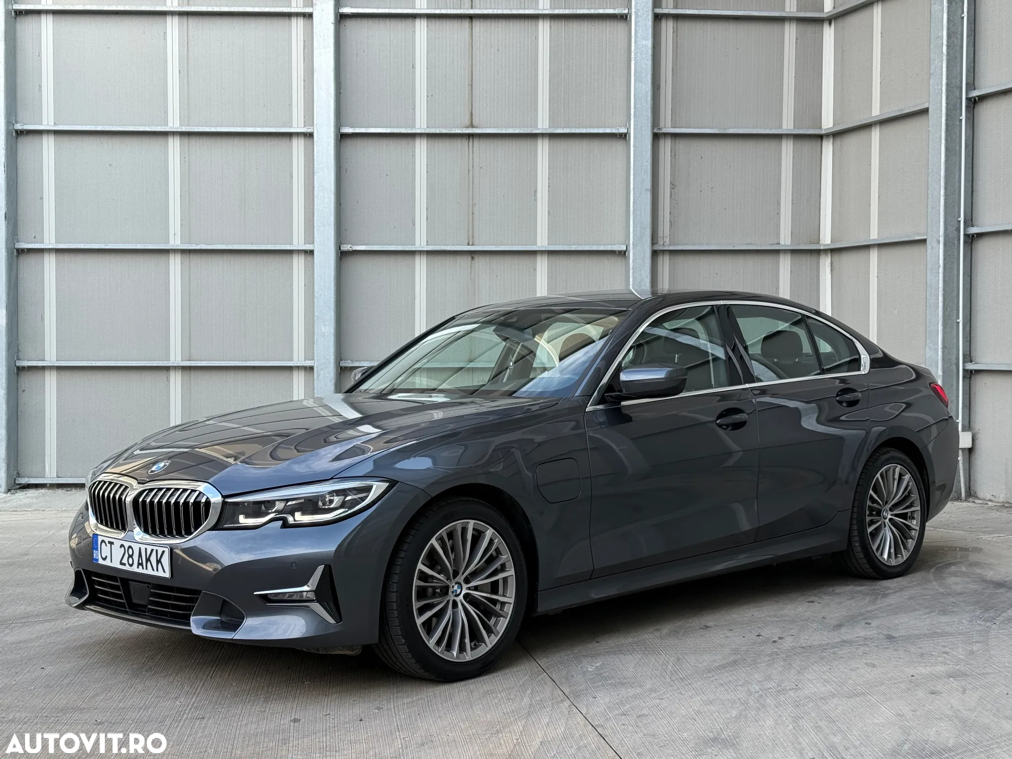 BMW Seria 3 330e AT PHEV - 2