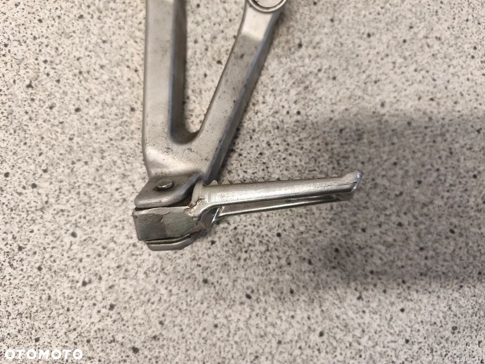 Set lewy tył, podnożek pasażera Honda CBR 900RR CBR900 RR CBR900RR CBR 900 RR - 3