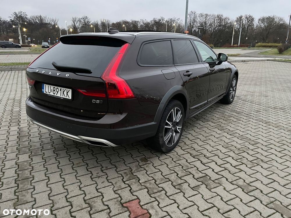 Volvo V90 D5 AWD Momentum Pro - 10