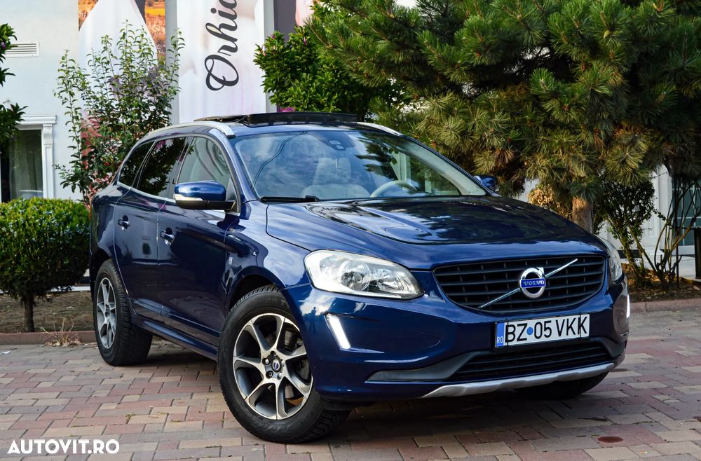 Volvo XC 60 D5 AWD Geartronic Ocean Race - 5