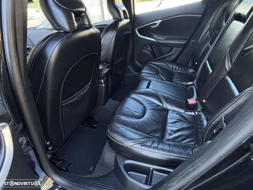 Volvo V40 1.6 D2 Momentum - 9