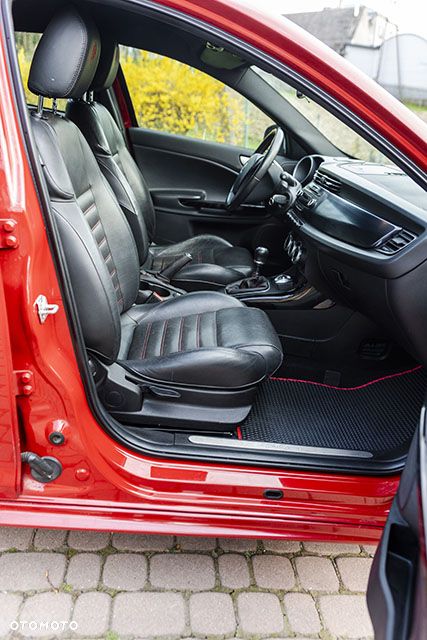 Alfa Romeo Giulietta - 5