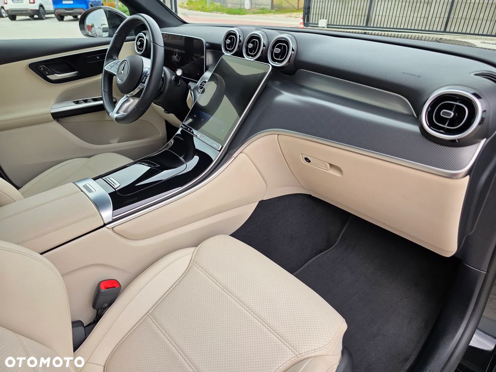 Mercedes-Benz GLC 300 e 4-Matic Avantgarde - 33