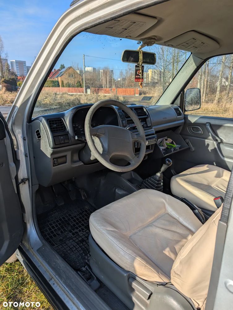 Suzuki Jimny 1.3 JLX - 6