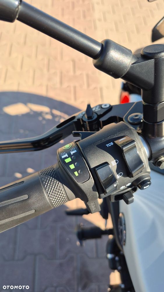 Yamaha MT - 11