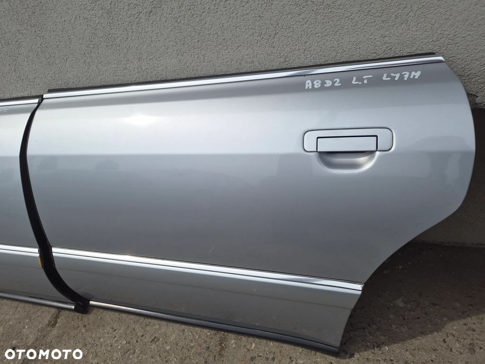 Drzwi poszycie Audi A8 D2 LY7M przed liftem - 4