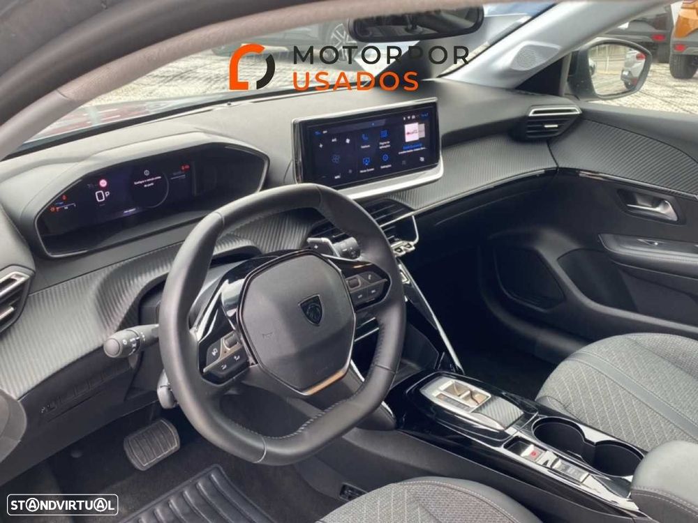 Peugeot 208 1.2 Hybrid Allure e-DCS6 - 11