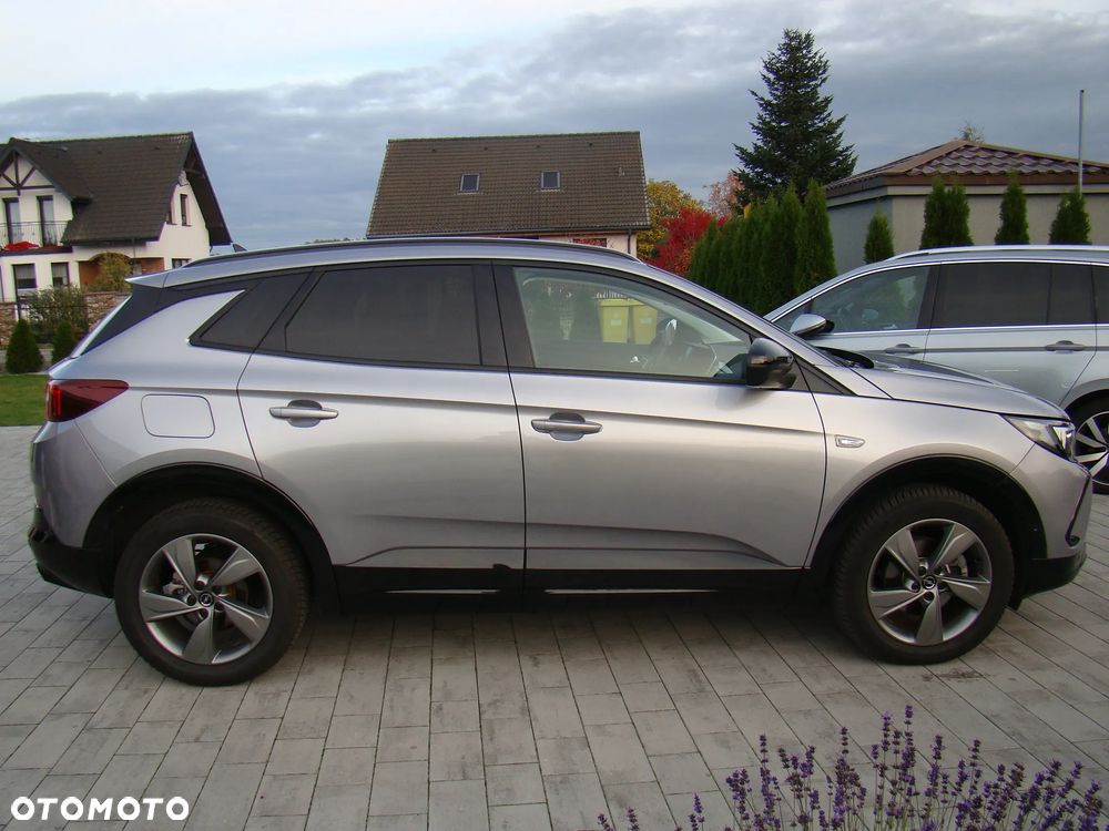 Opel Grandland 1.2 DI Automatik GS Line - 13