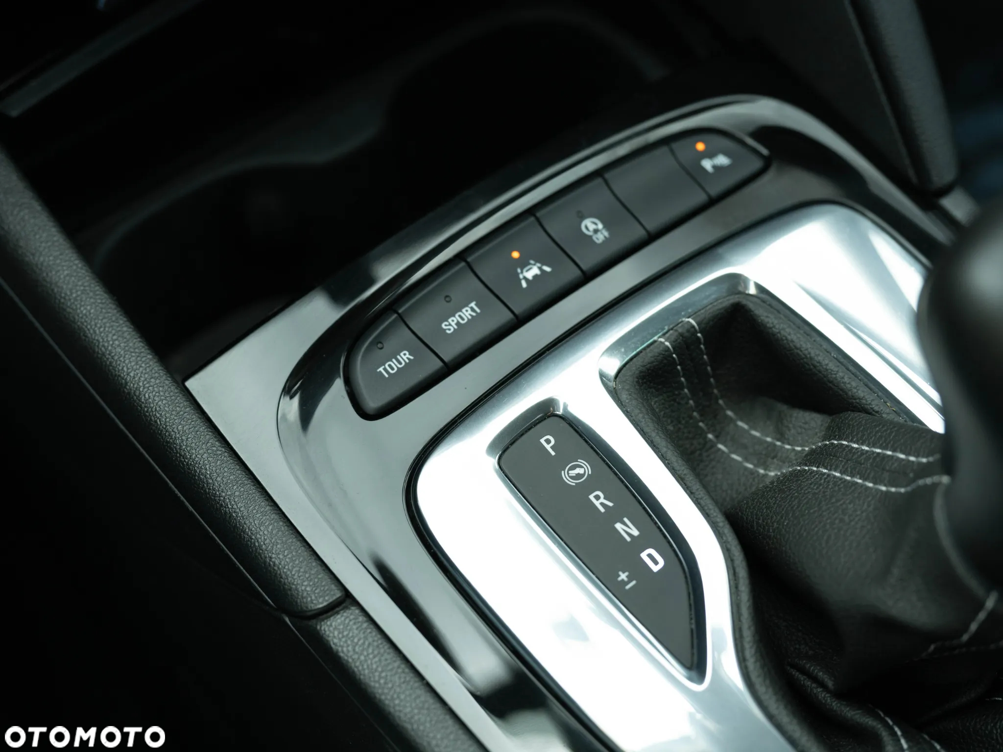 Opel Insignia 1.6 T Elite S&S - 36