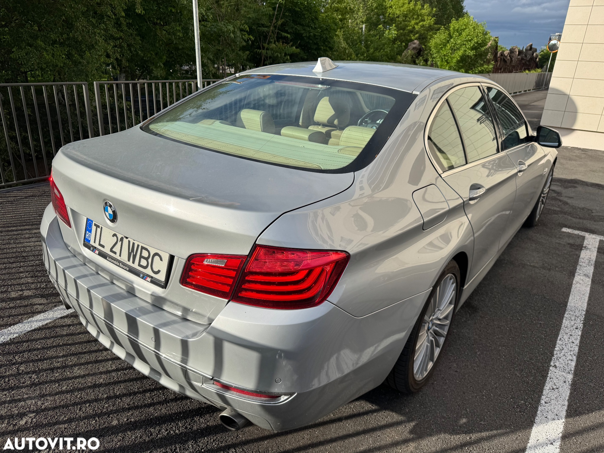 BMW Seria 5 535i xDrive - 5