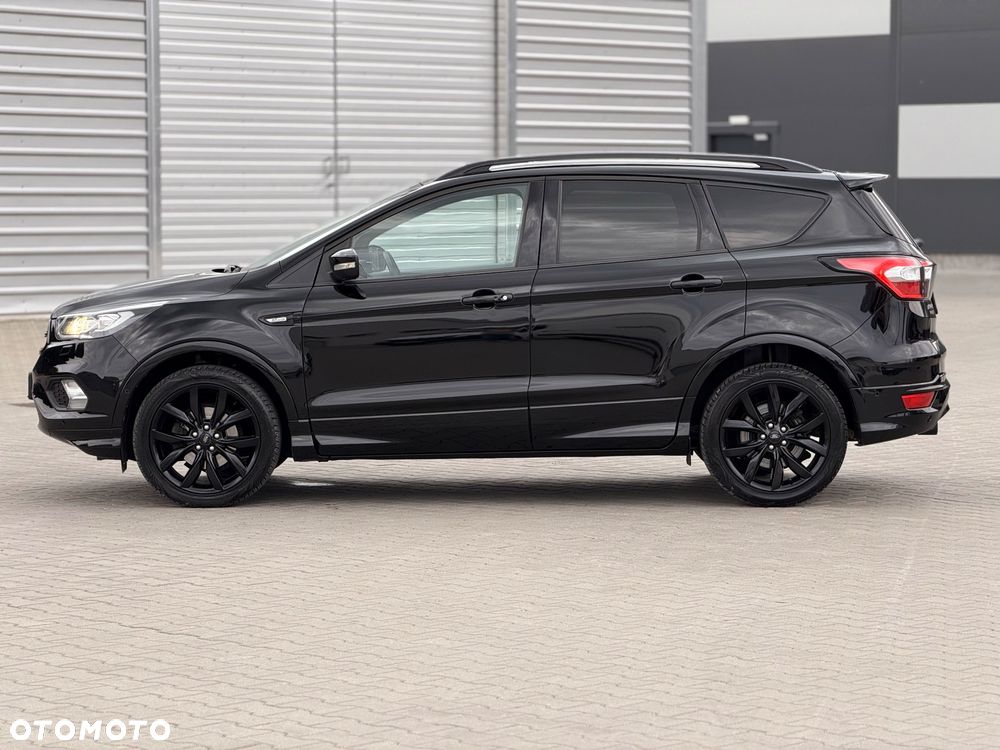 Ford Kuga 1.5 EcoBoost 2x4 ST-Line - 9