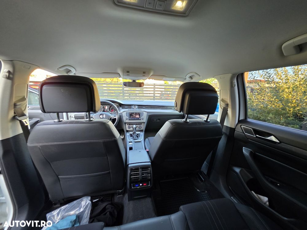 Volkswagen Passat Alltrack 2.0 TDI DSG 4Motion - 19