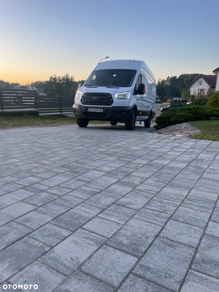 Ford Transit - 1