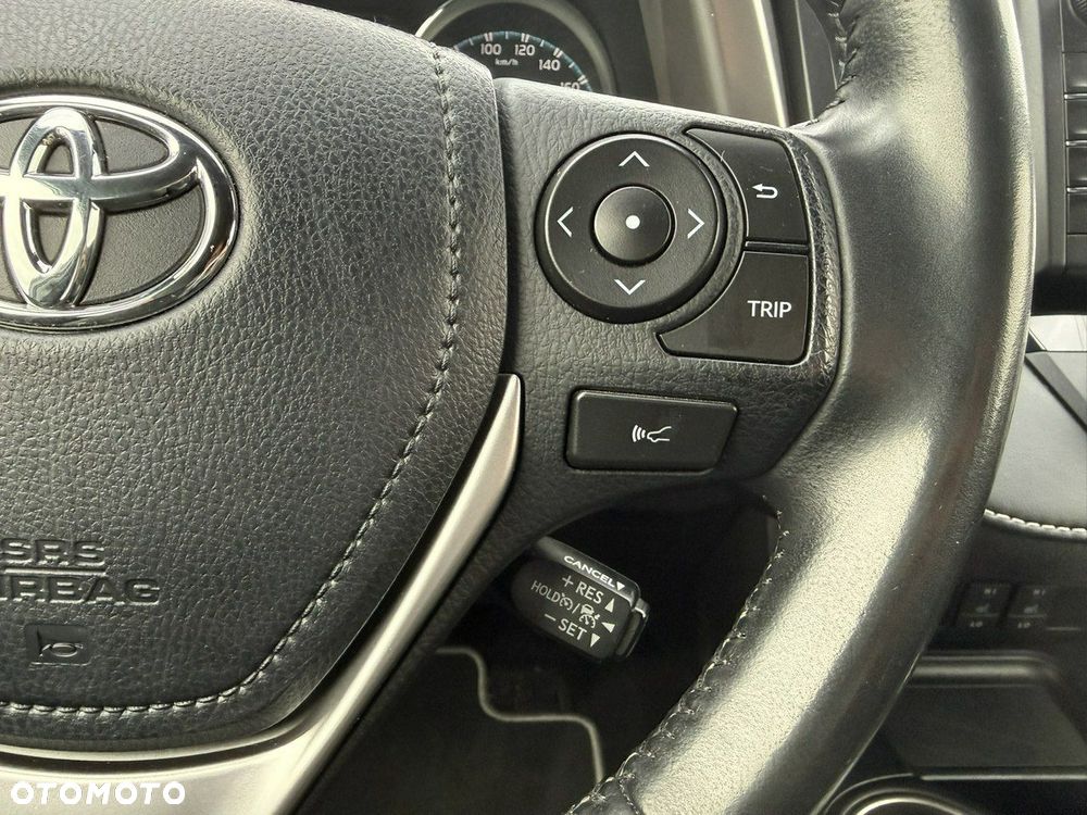 Toyota RAV4 Hybrid Premium 4x2 - 21