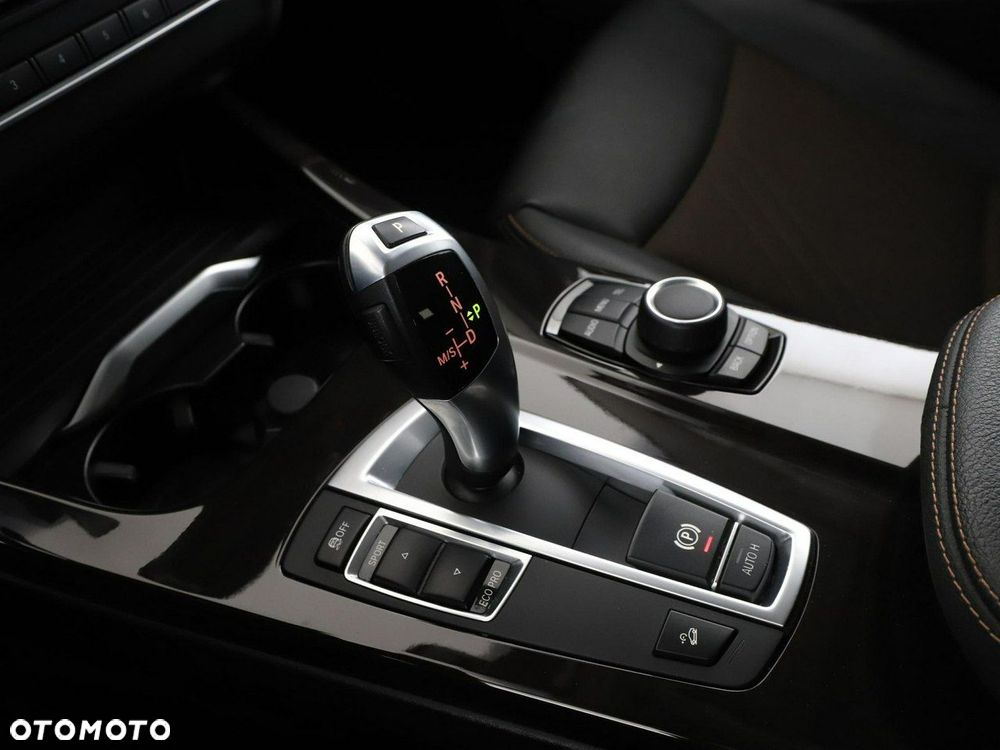 BMW X3 xDrive20d - 27