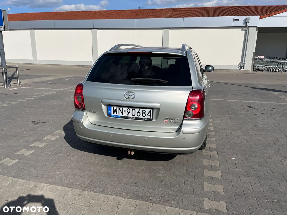 Toyota Avensis 2.0 D-4D Sol - 3
