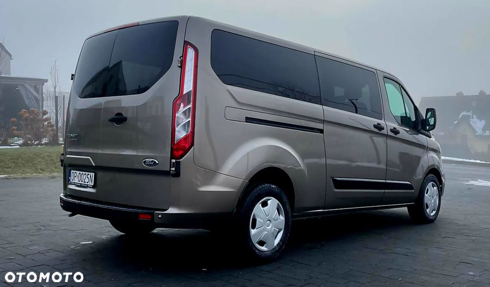 Ford Transit Custom - 9