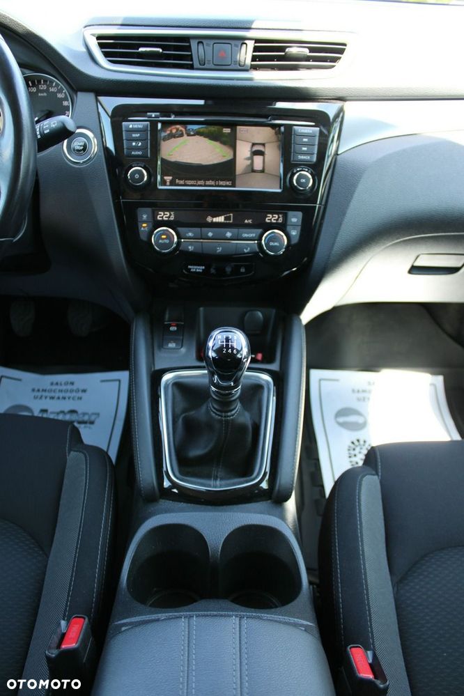 Nissan Qashqai 1.3 DIG-T N-Connecta EU6d - 28