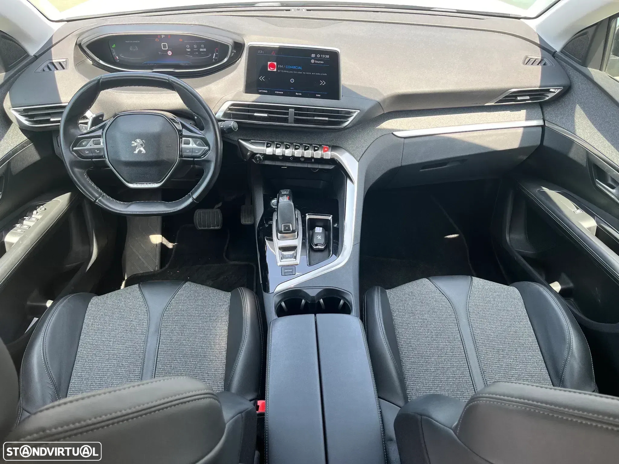 Peugeot 3008 1.2 PureTech Allure EAT6 - 8