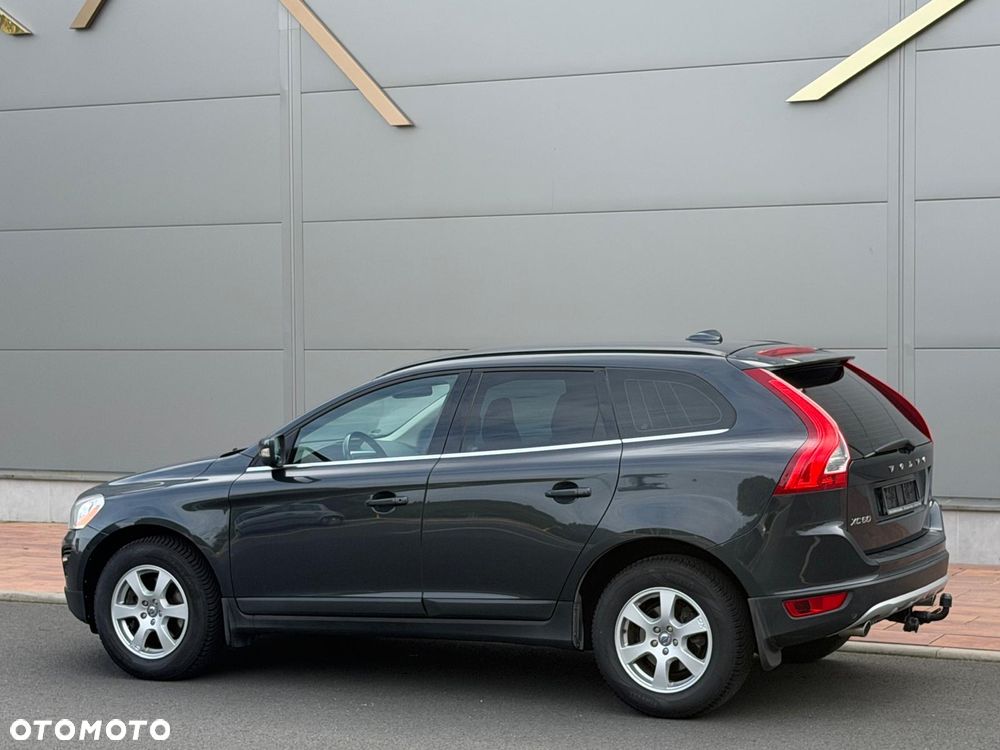 Volvo XC 60 - 24