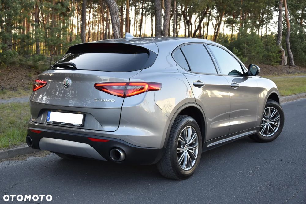 Alfa Romeo Stelvio 2.0 Turbo Super Q4 - 4