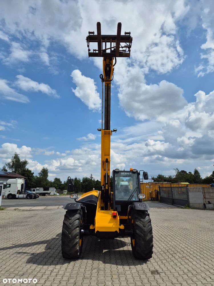 JCB 526-56 AGRIPLUS - 10
