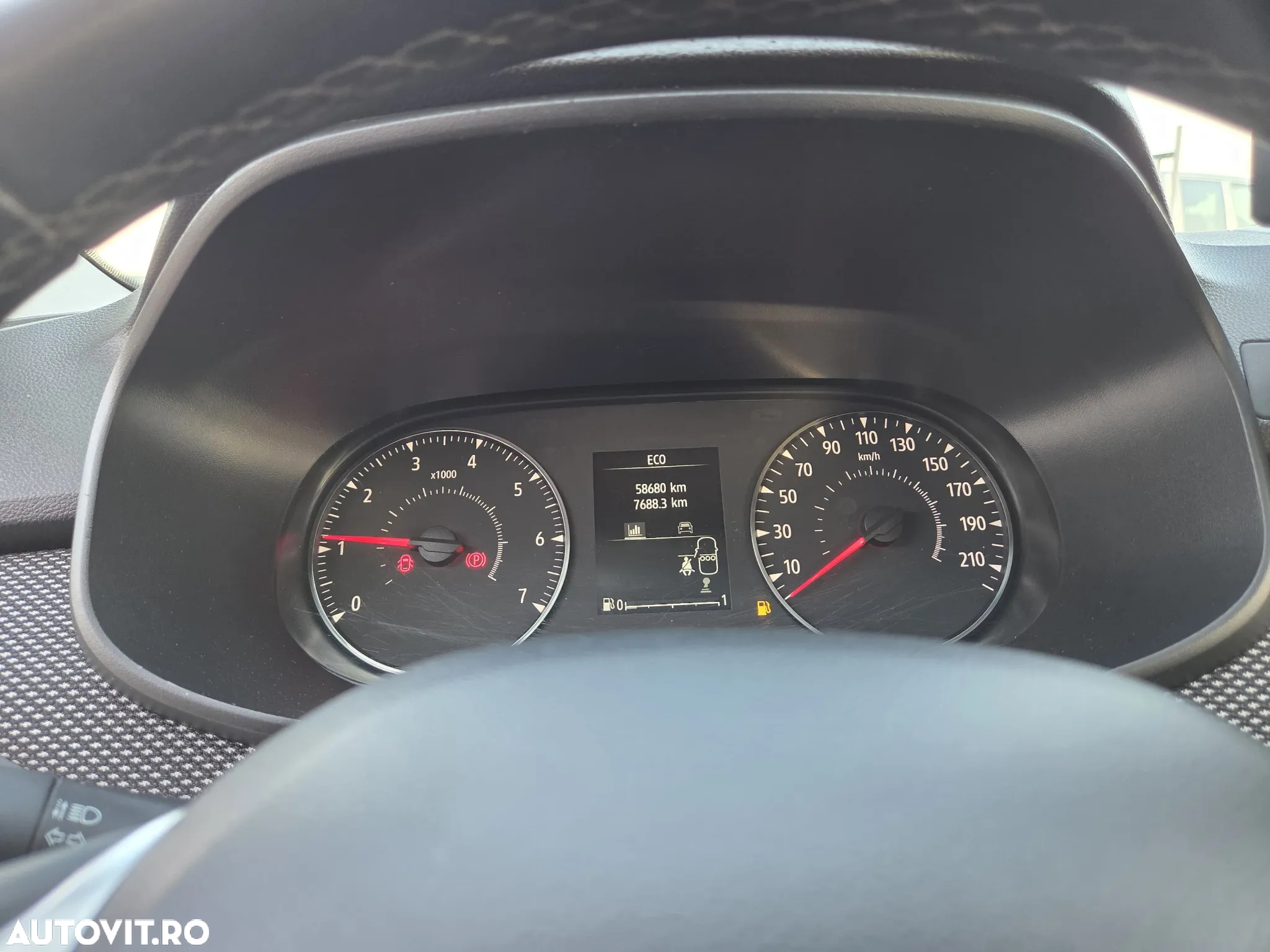 Dacia Sandero TCe 90 Comfort - 11