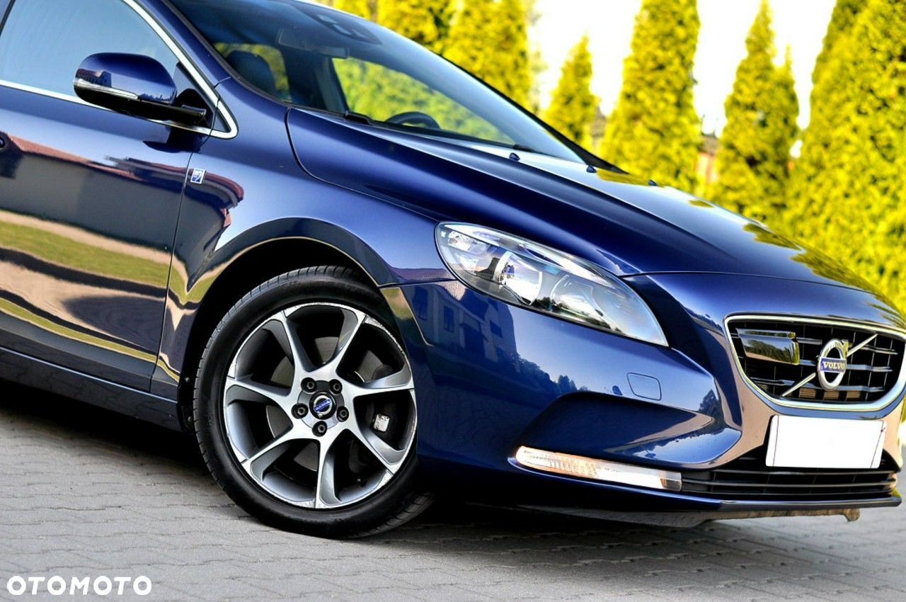 Volvo V40 D4 Drive-E Ocean Race - 38